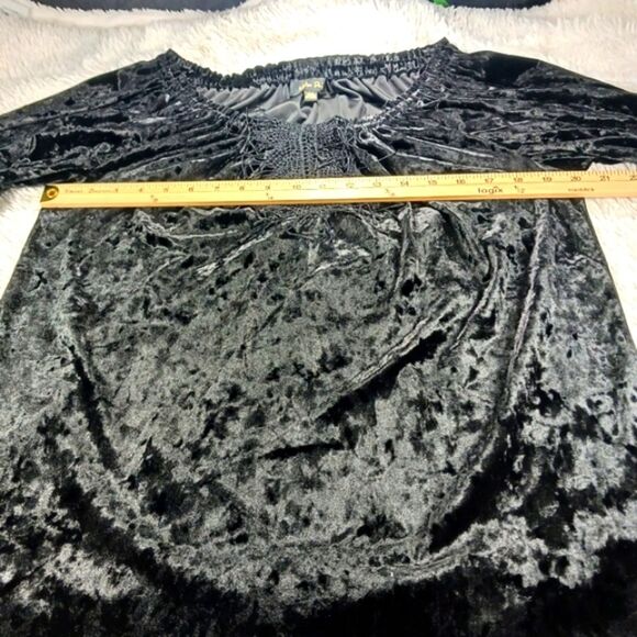 Melissa Page Black Velveteen Witchy/Goth Tunic/Top NWOT Lace/Tassel Accents. L.. - Picture 8 of 15